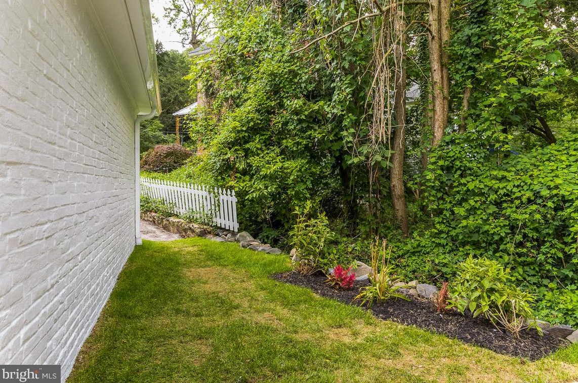 5016 Wetheredsville Rd, Baltimore MD  21207-6644 exterior