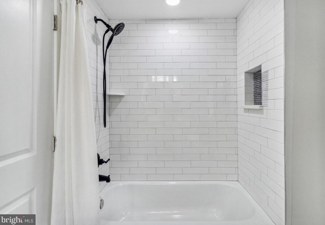 5016 Wetheredsville Rd, Baltimore MD  21207-6644 exterior