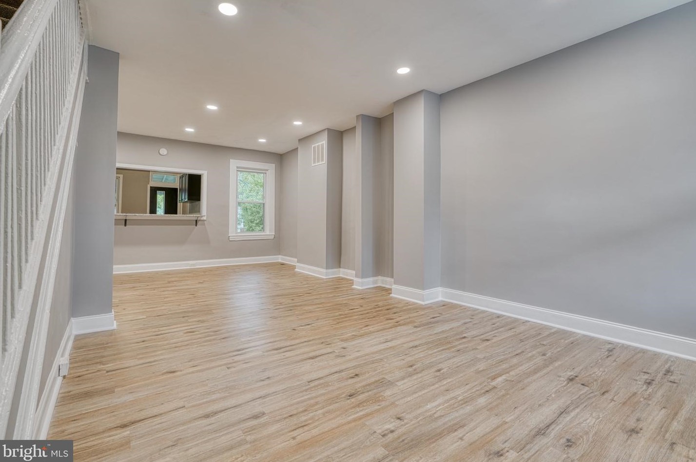 809 Mccabe Ave, Baltimore, MD 21212