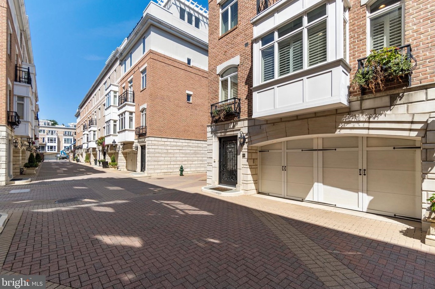 636 Ponte Villas S # 144, Baltimore, MD