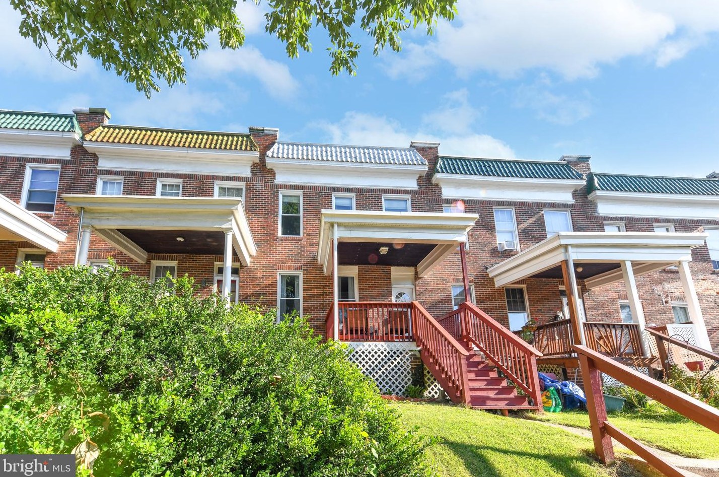4706 Amberley Ave, Baltimore, MD 21229-3302