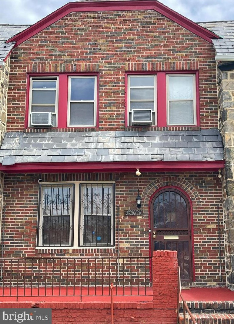 4515 Homer Ave, Baltimore, MD 21215-6302