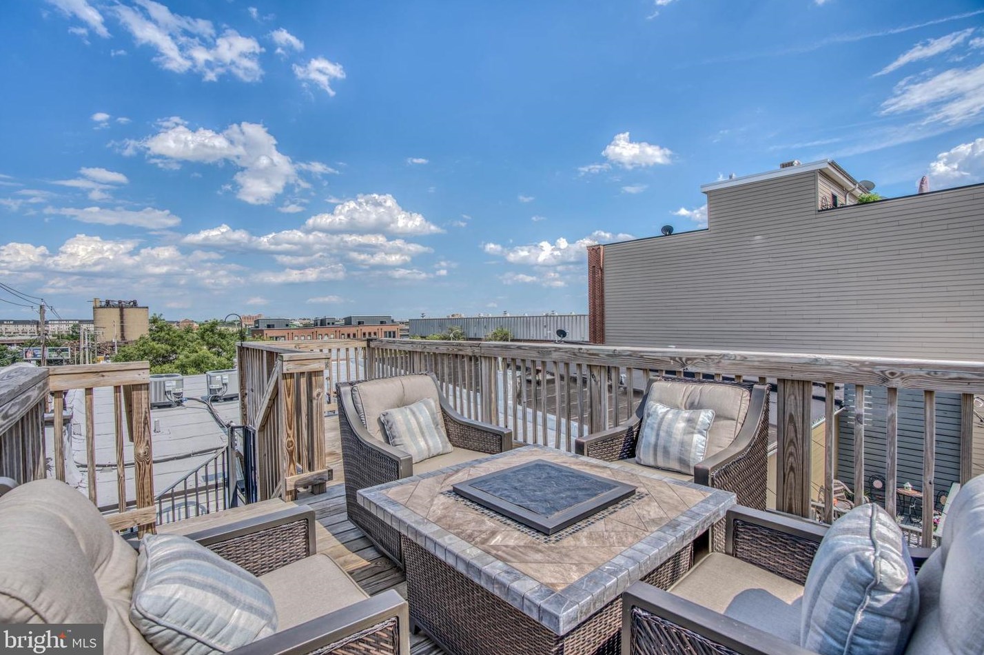 900 Fagley St, Baltimore MD 21224-5226 exterior