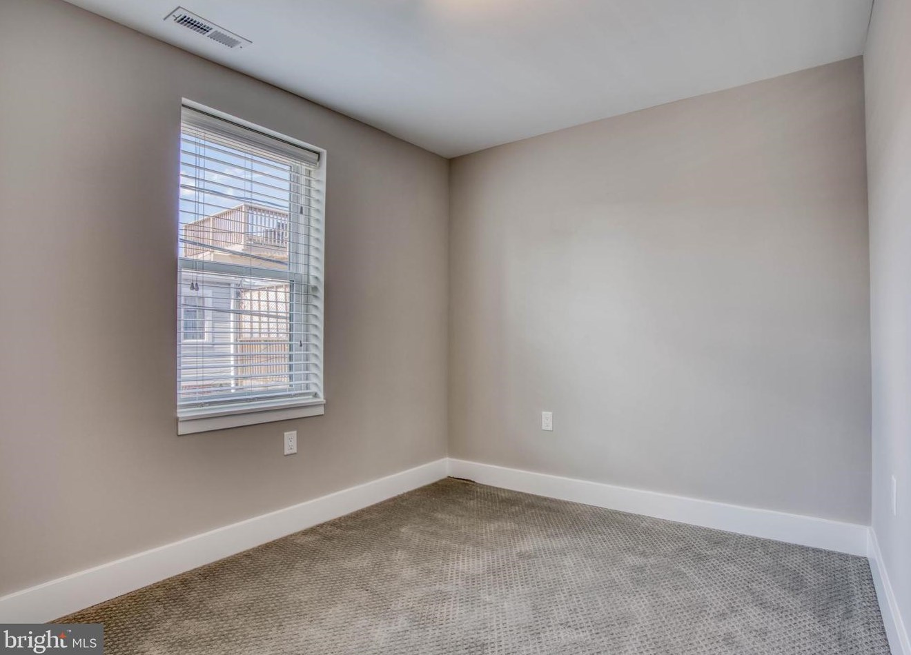 900 Fagley St, Baltimore MD 21224-5226 exterior