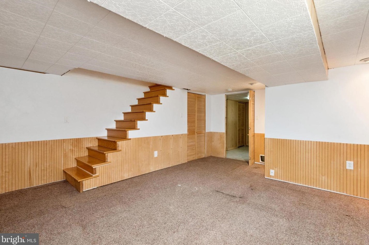 3210 Northway Dr, Baltimore MD  21234-7827 exterior