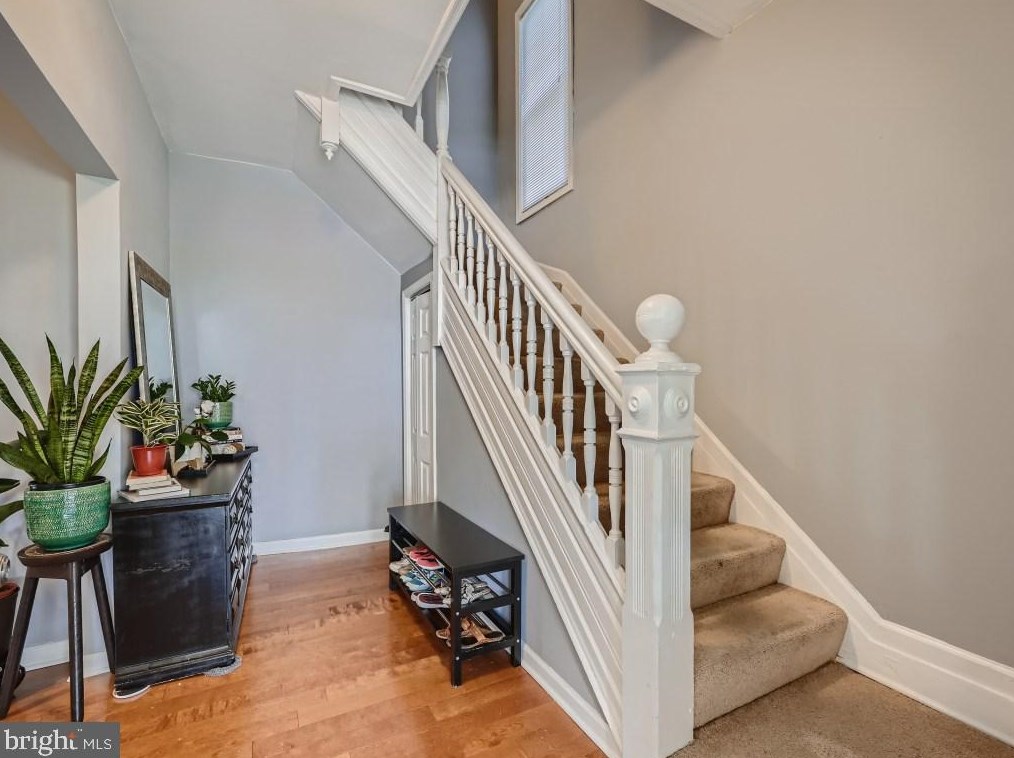 2112 Allendale Rd, Baltimore, MD 21216-2520