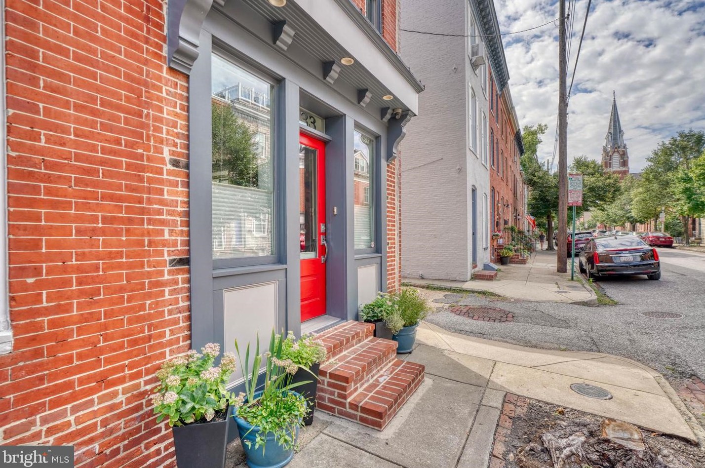 1233 Riverside Ave, Baltimore, MD 21230-4334