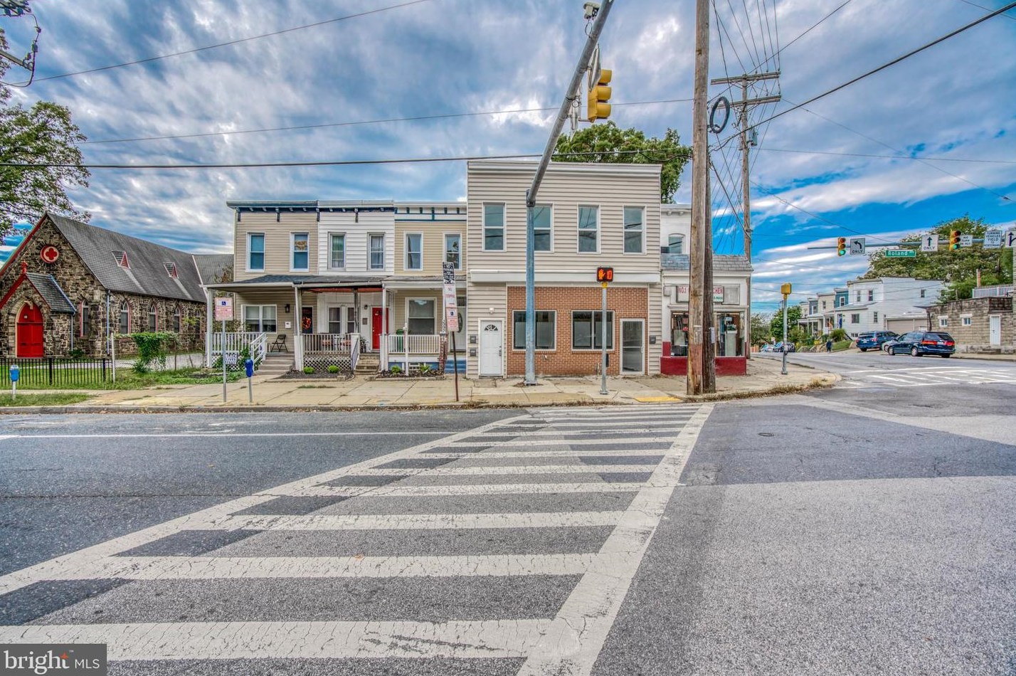 3994 Roland Ave, Baltimore MD  21211-2018 exterior