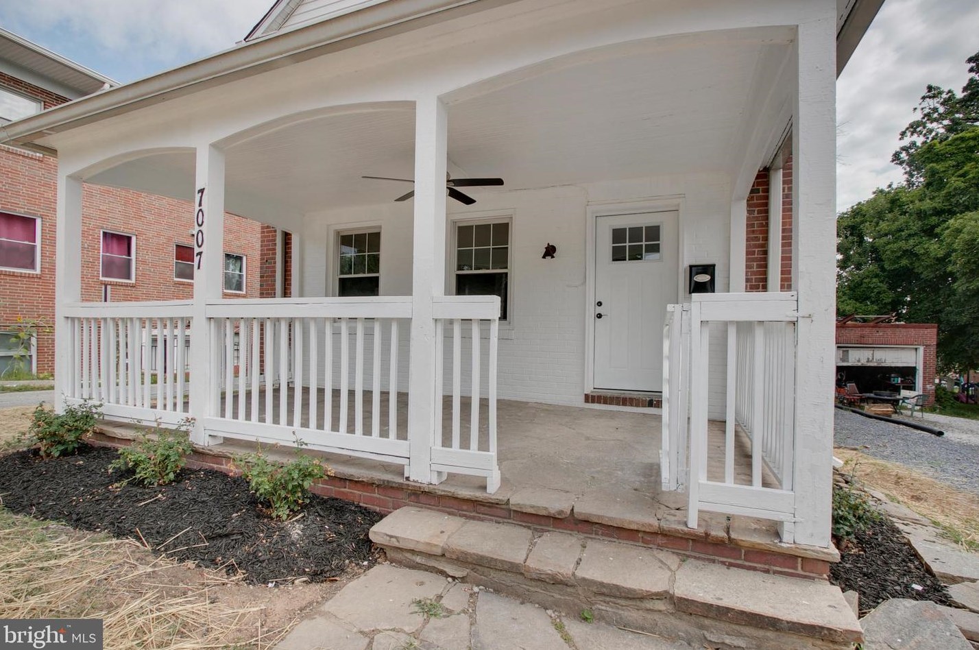 7007 Park Heights Ave, Baltimore, MD 21215-1601