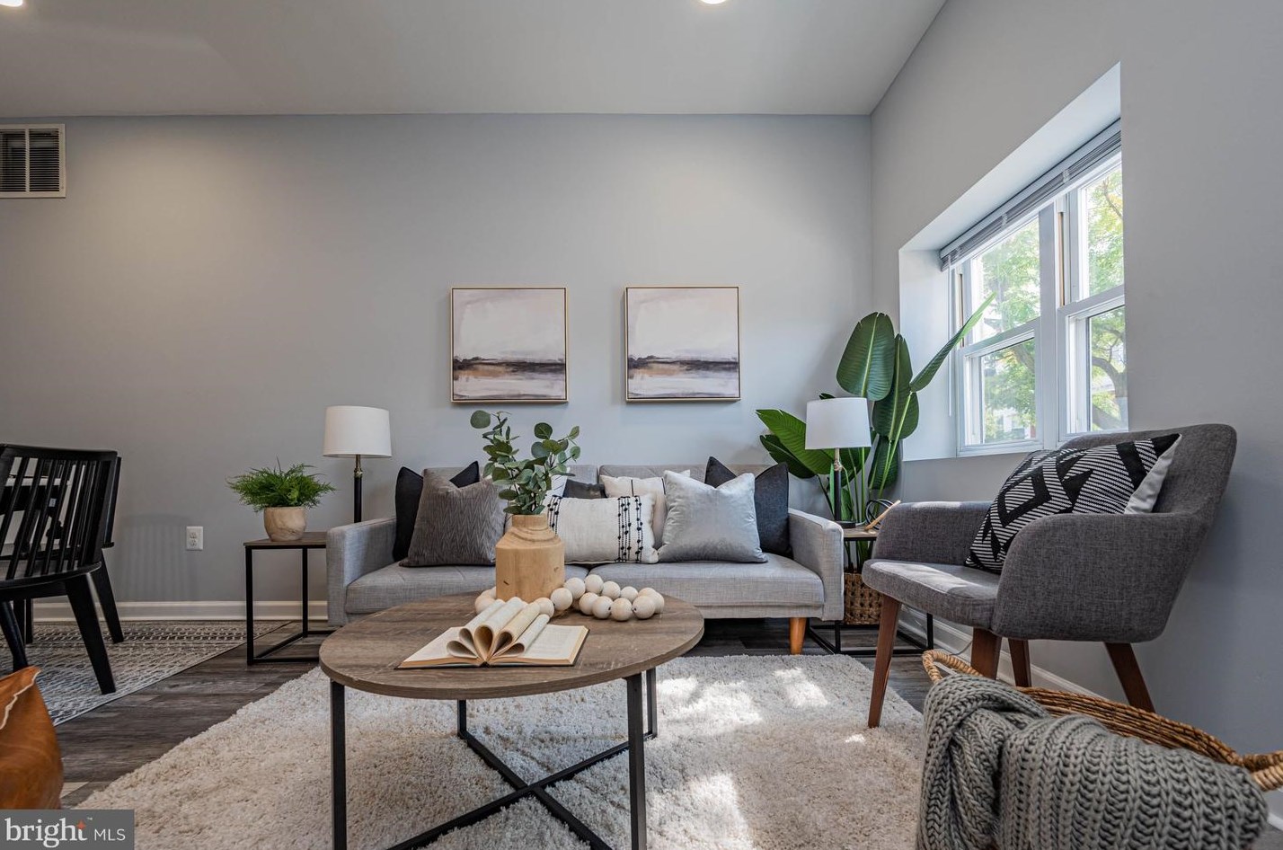 2239 Barclay St, Baltimore MD  21218-5845 exterior