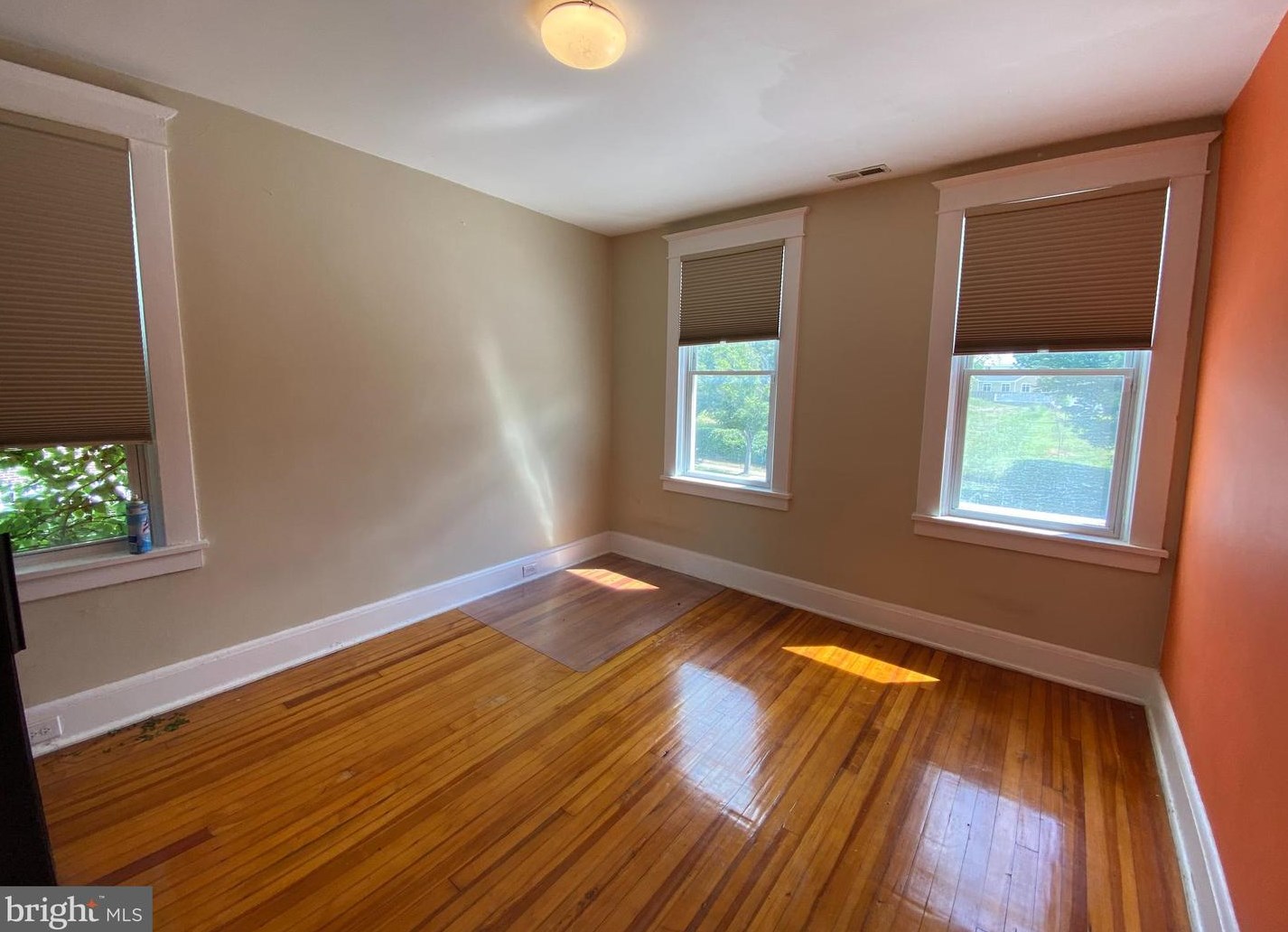3520 Ellerslie Ave, Baltimore MD  21218-2931 exterior