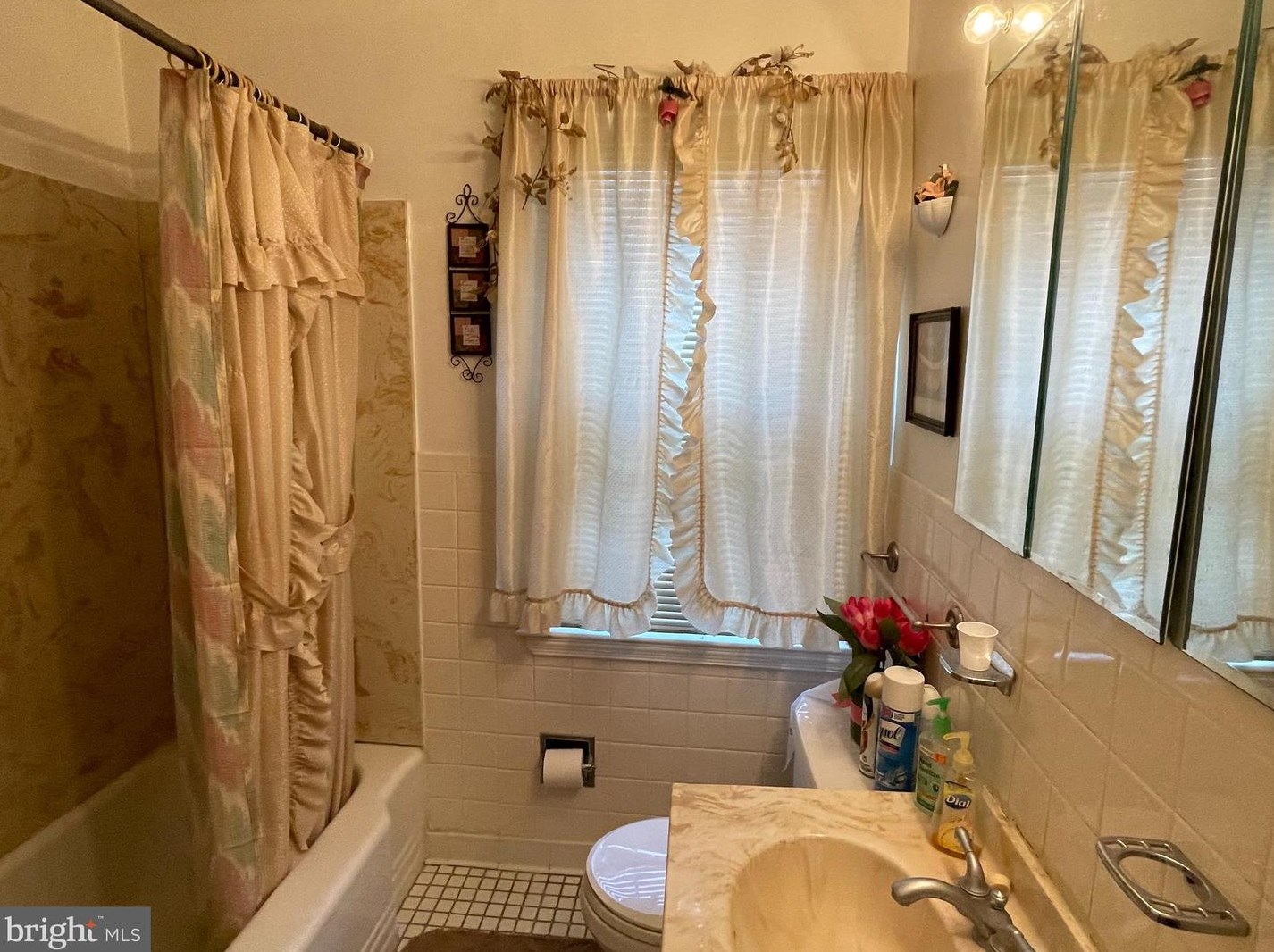 1649 Ingram Rd, Baltimore MD  21239-3609 exterior