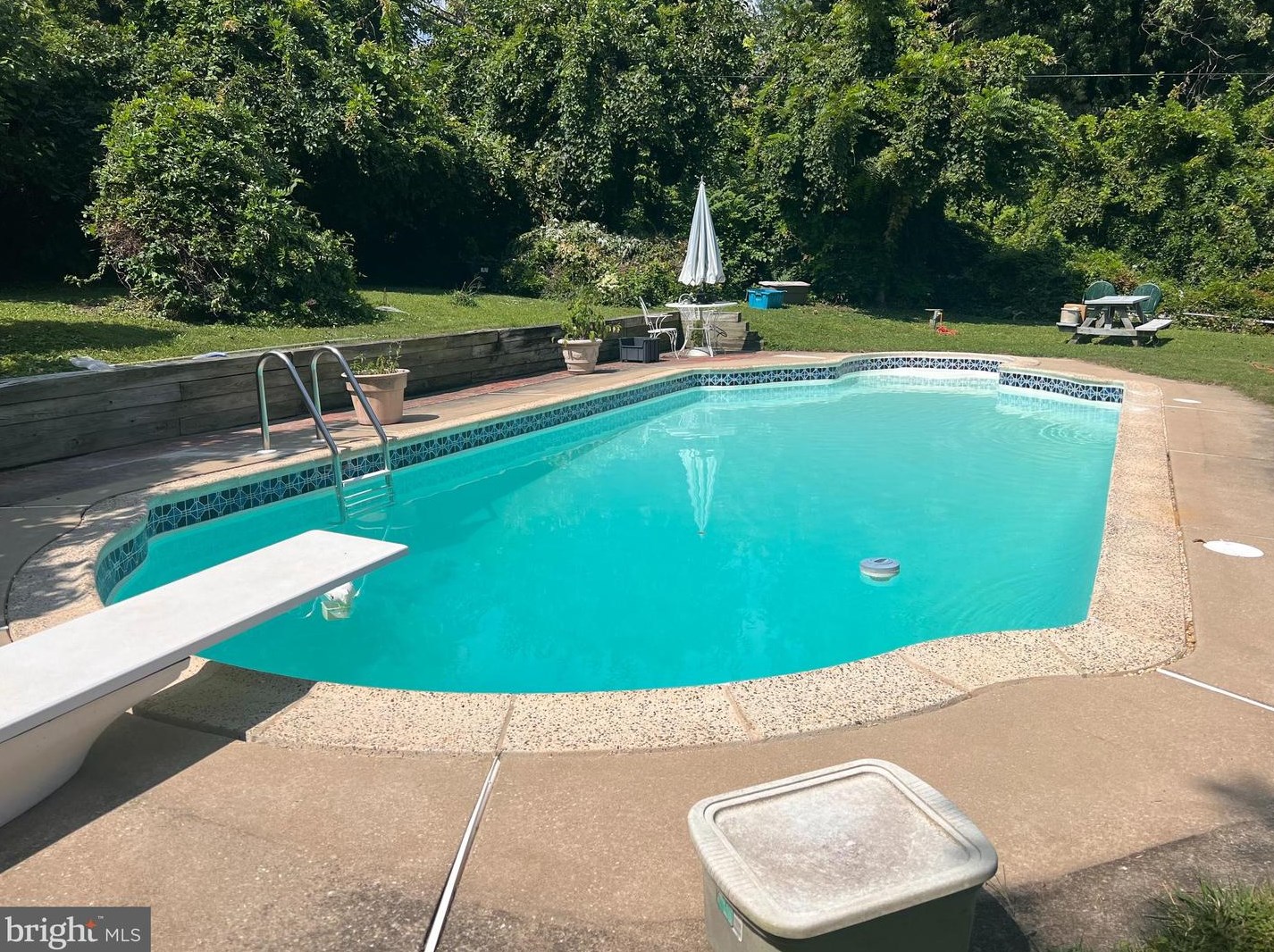 4309 Valley View Ave, Baltimore, MD 21206-5622