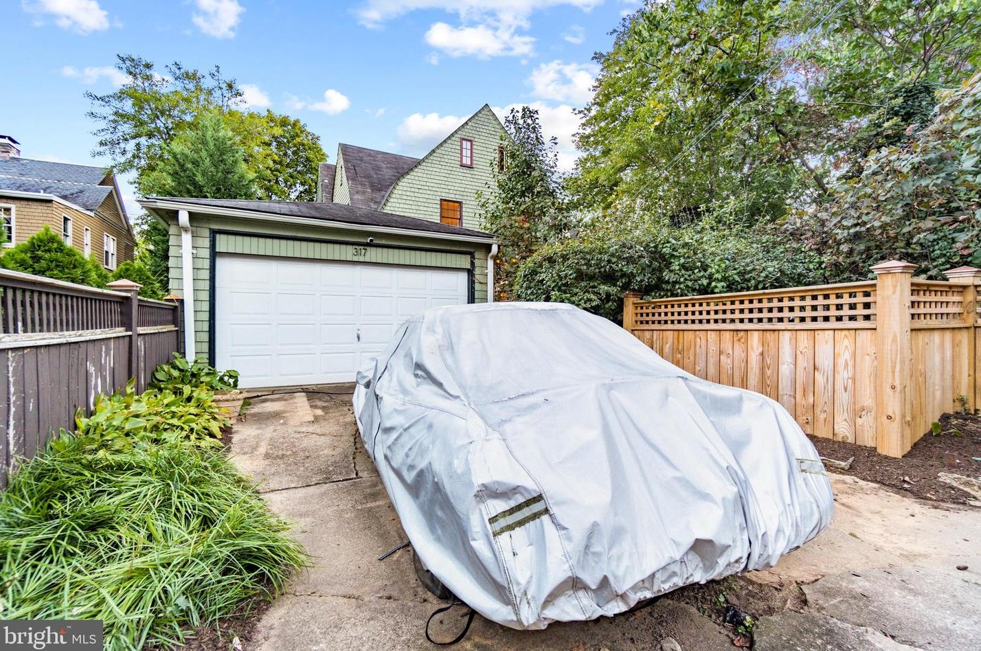 317 Hawthorne Rd, Baltimore MD 21220-4811 exterior