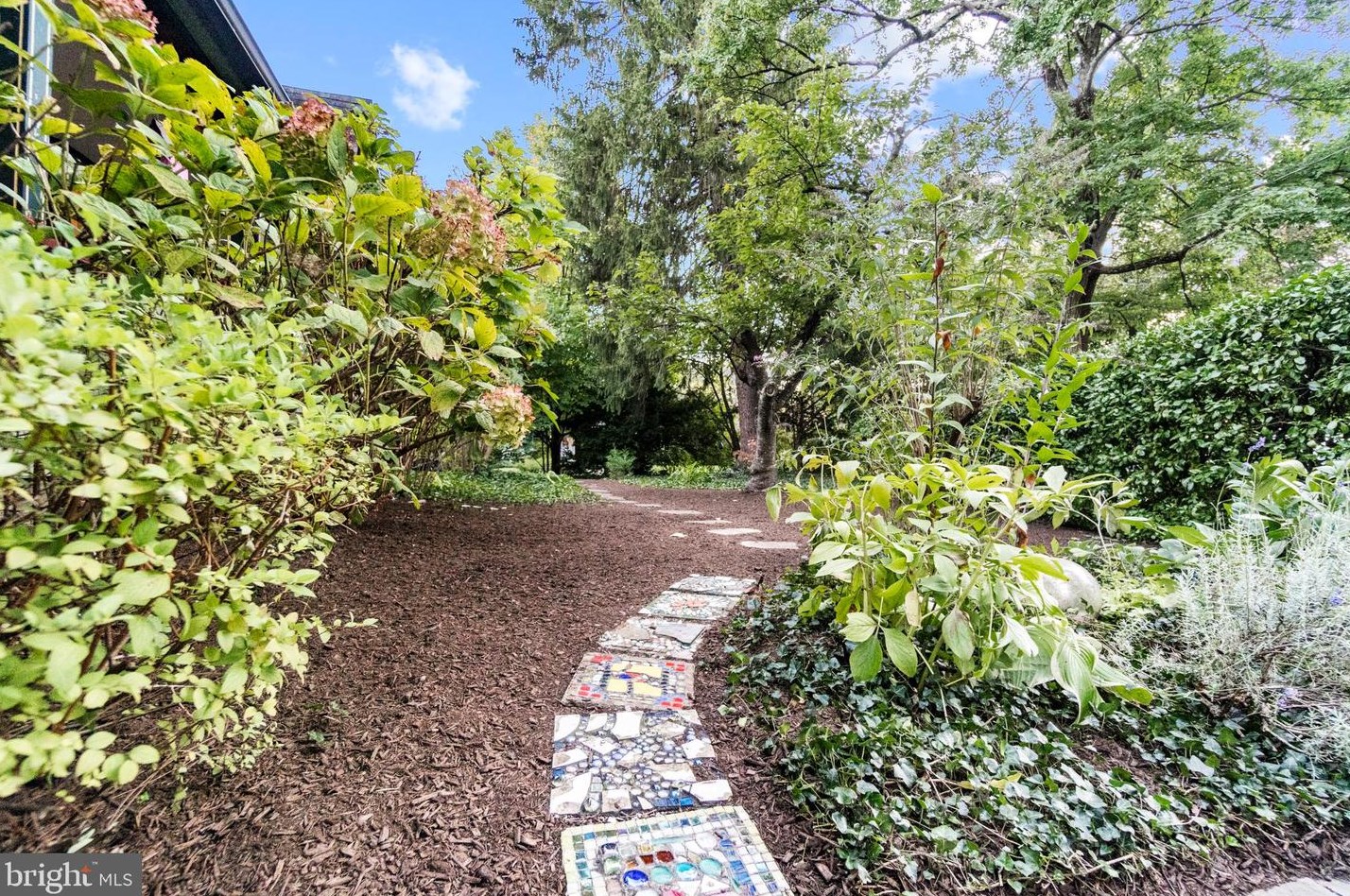 317 Hawthorne Rd, Baltimore MD 21220-4811 exterior