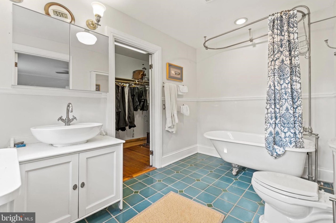 317 Hawthorne Rd, Baltimore MD 21220-4811 exterior