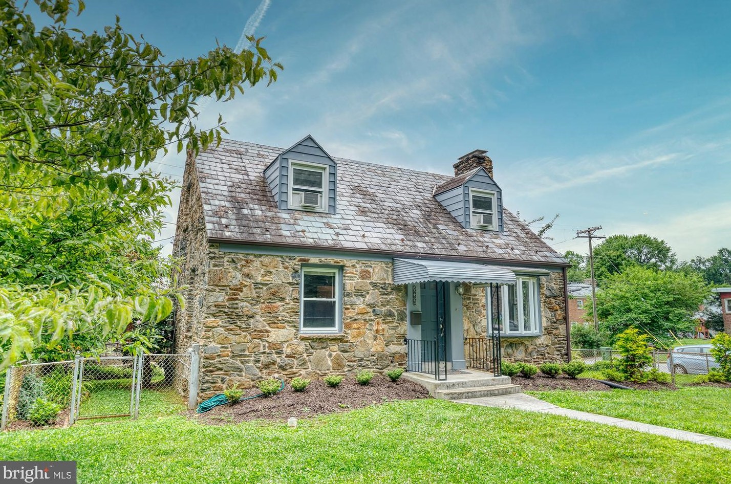 6233 Woodcrest Ave, Baltimore, MD 21209