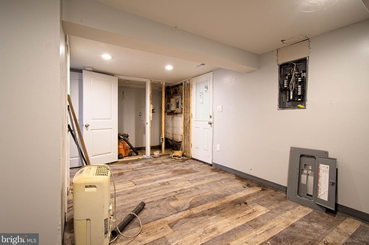 5504 Midwood Ave, Baltimore MD 21212-4029 exterior