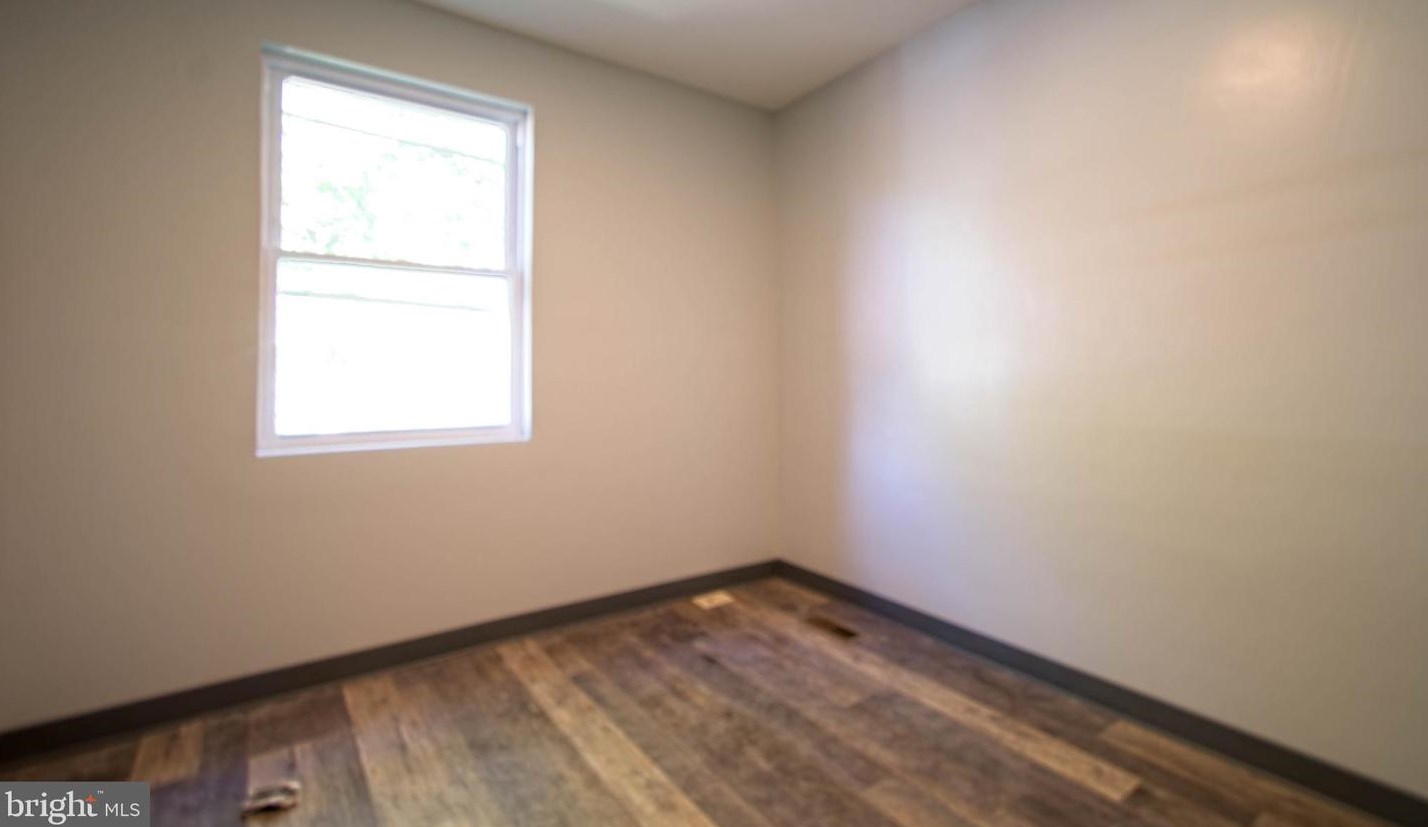 5504 Midwood Ave, Baltimore MD 21212-4029 exterior