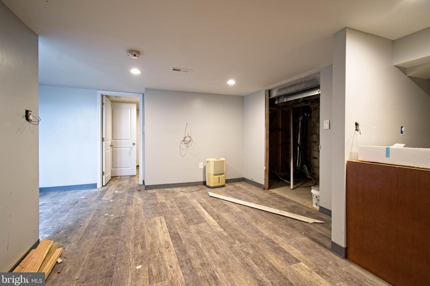 5504 Midwood Ave, Baltimore MD 21212-4029 exterior