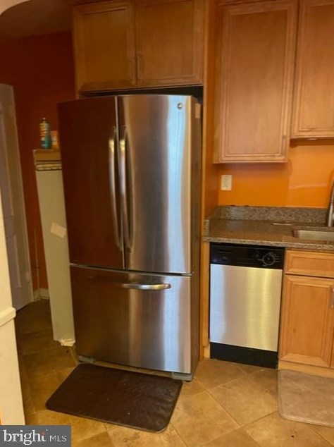 5621 Cadillac Ave, Baltimore MD 21207-7010 exterior