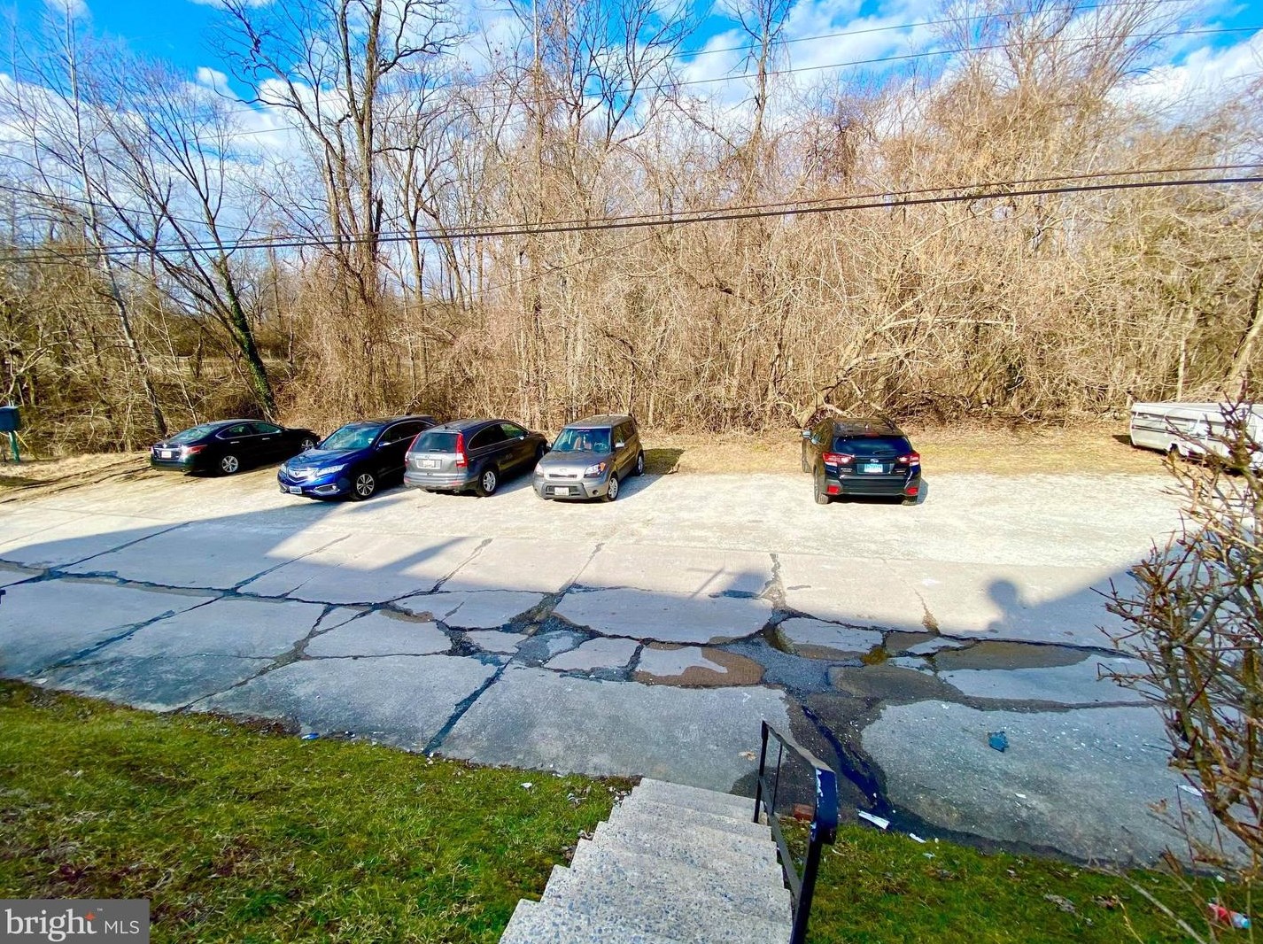 1111 Cooks Ln, Baltimore MD  21229-1233 exterior