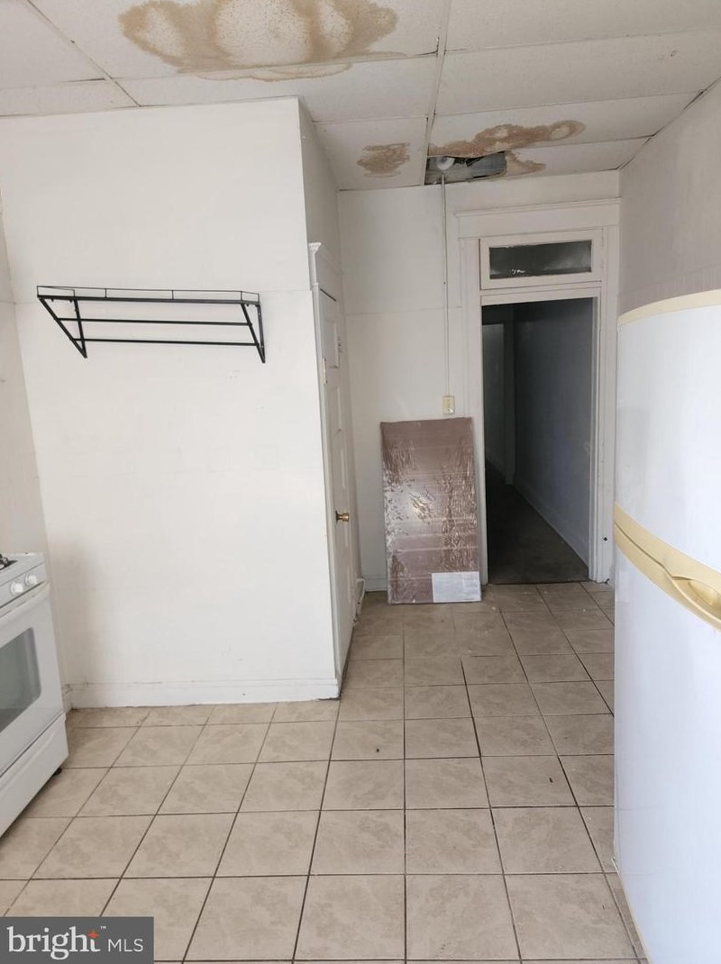 2815 Winchester St, Baltimore MD  21216-4331 exterior