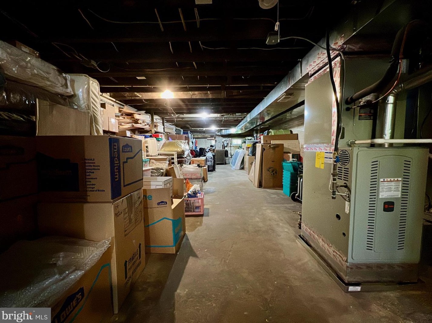 2820 Calvert St, Baltimore MD 21202-3737 exterior