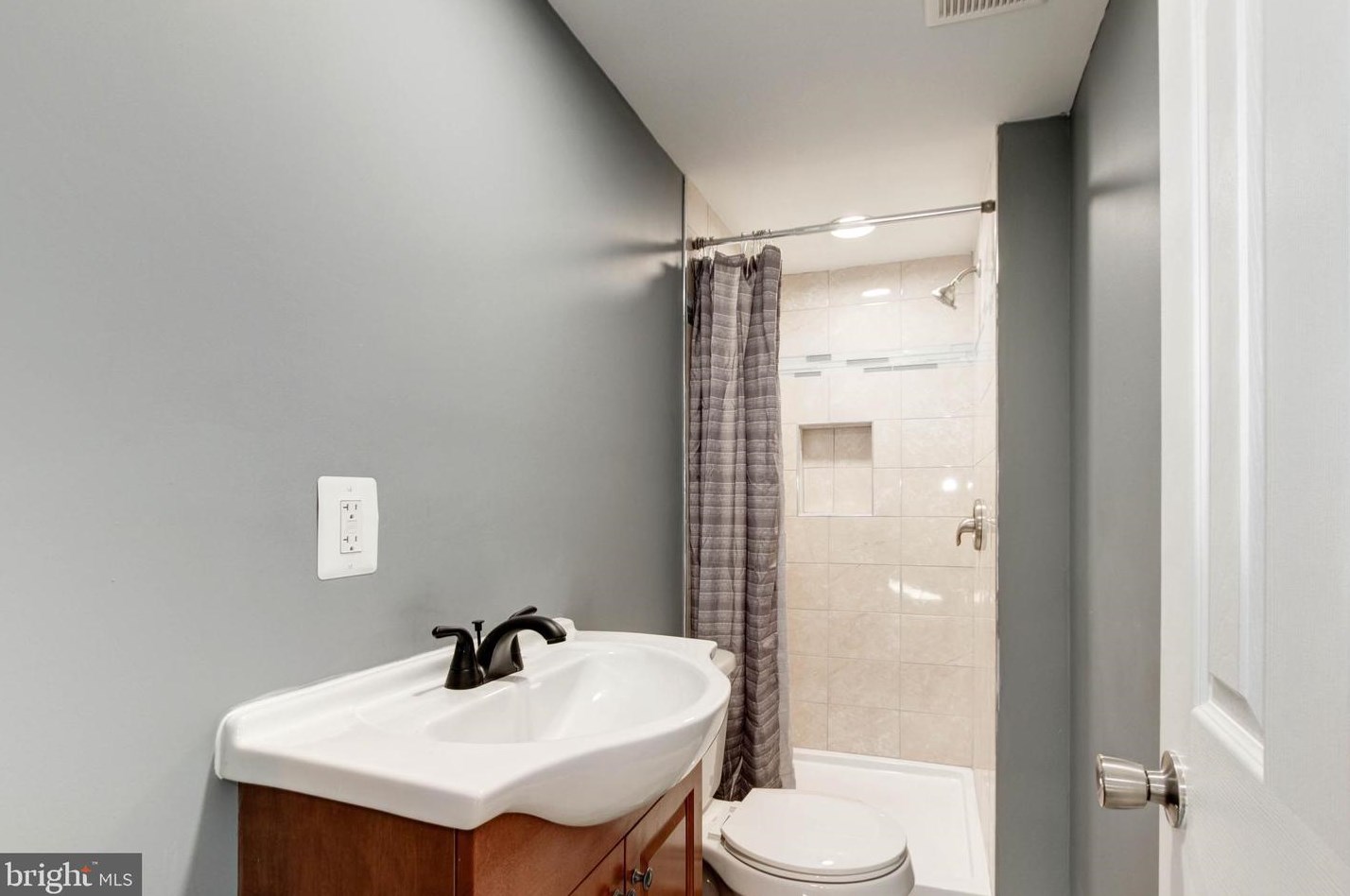 5105 Ivanhoe Ave, Baltimore MD  21212-4320 exterior