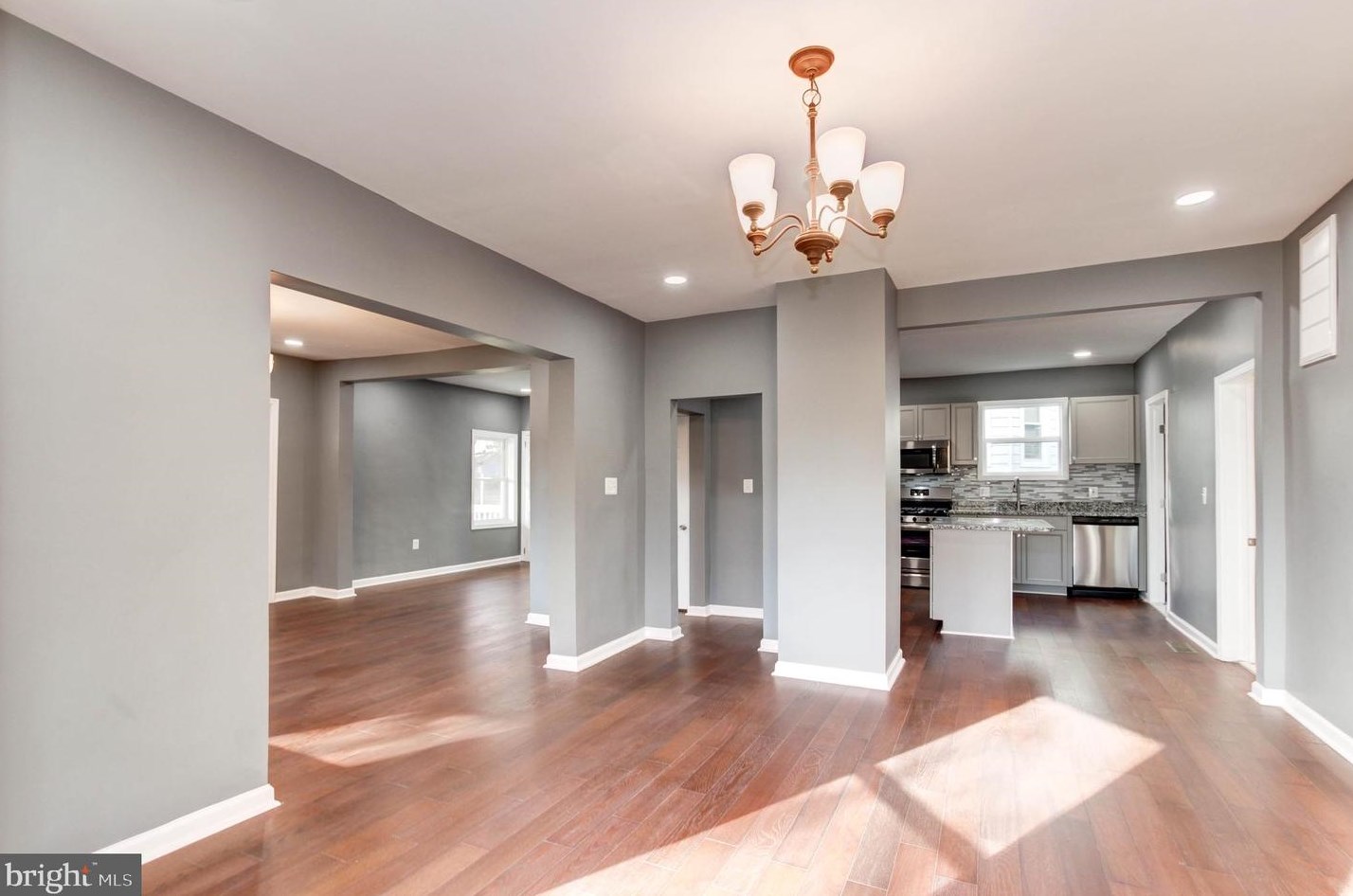 5105 Ivanhoe Ave, Baltimore MD  21212-4320 exterior