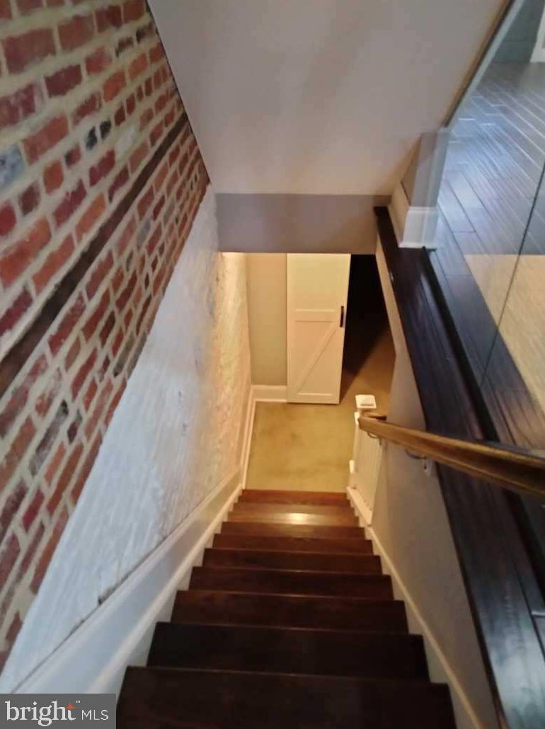 309 Cross St, Baltimore MD  21230-4115 exterior