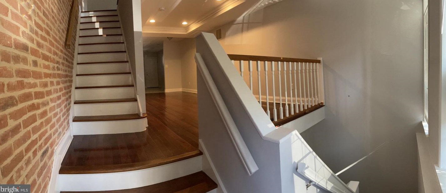 229 N Milton Ave, Baltimore, MD 21224