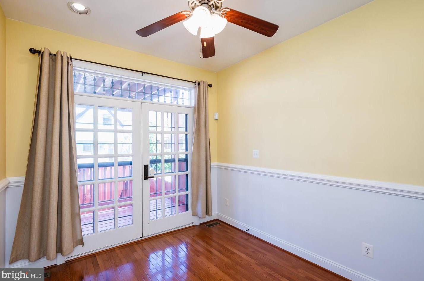 13 Glover St, Baltimore MD  21224-1140 exterior