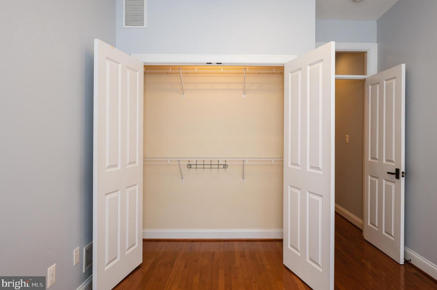13 Glover St, Baltimore MD  21224-1140 exterior