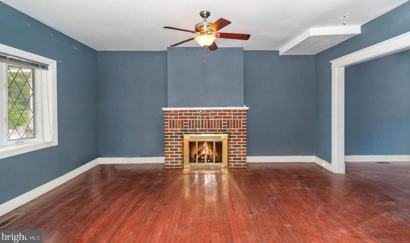 4124 Edmondson Ave, Baltimore MD  21229-1807 exterior