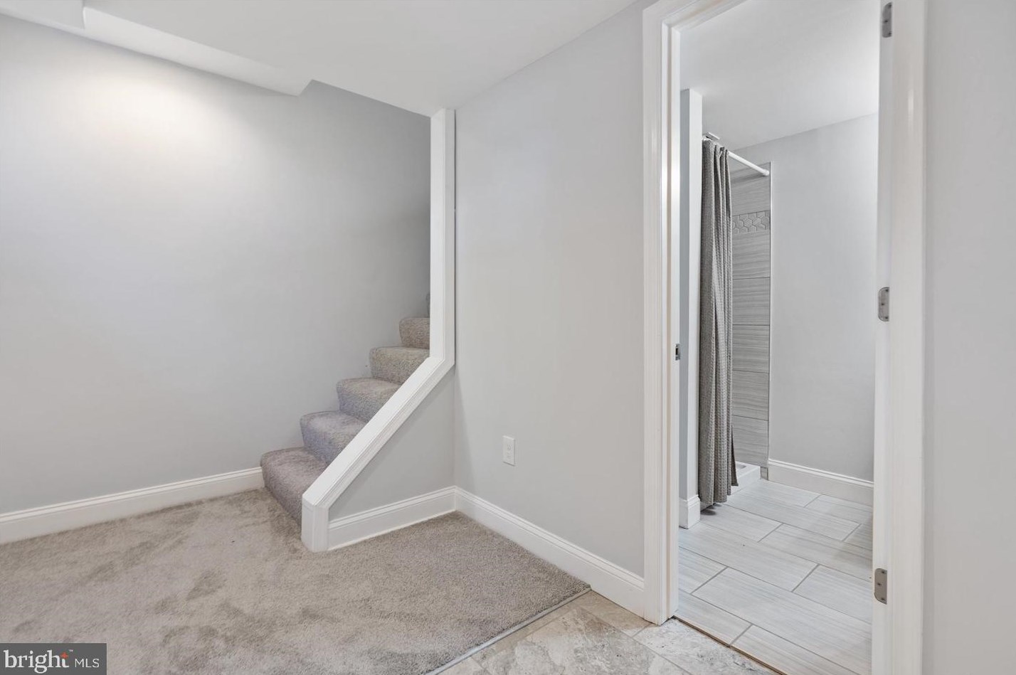 5505 The Alameda, Baltimore MD 21218-1359 exterior