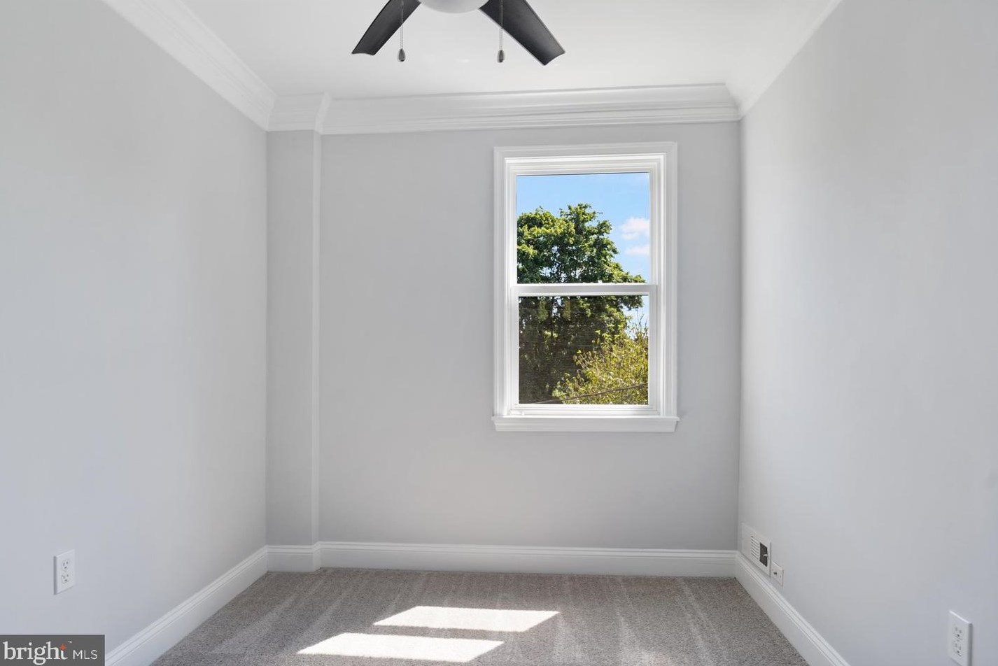 5505 The Alameda, Baltimore MD 21218-1359 exterior