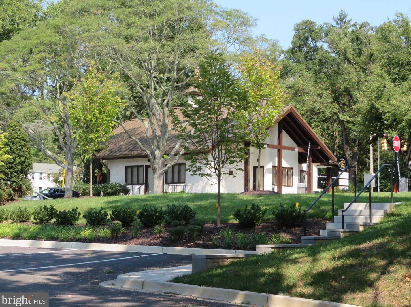 12 Cross Keys Rd, Baltimore MD  21210-1715 exterior