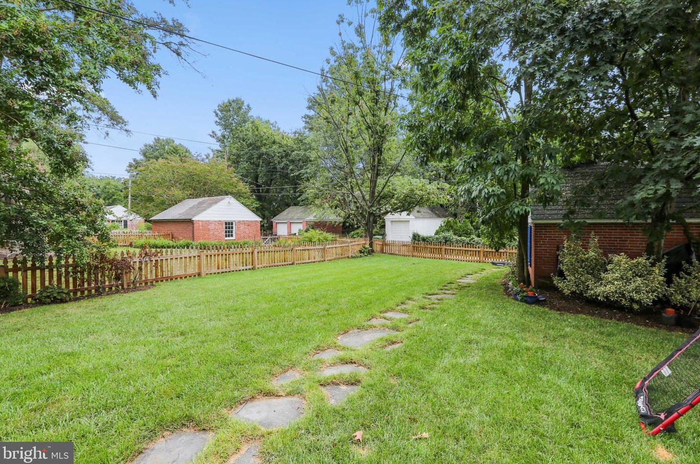 313 Broadmoor Rd, Baltimore MD  21212-3808 exterior