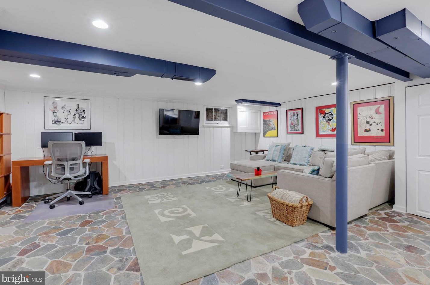 313 Broadmoor Rd, Baltimore MD  21212-3808 exterior