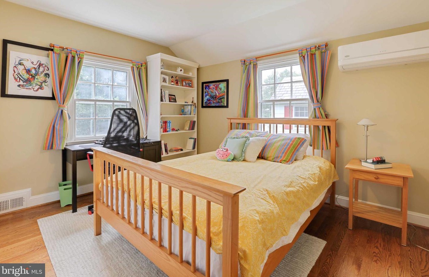 313 Broadmoor Rd, Baltimore MD  21212-3808 exterior