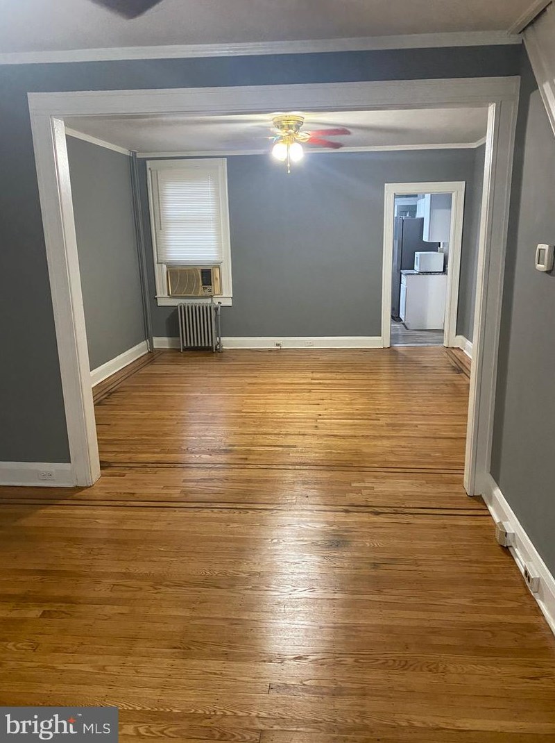 2818 Pelham Ave, Baltimore MD  21213-1220 exterior