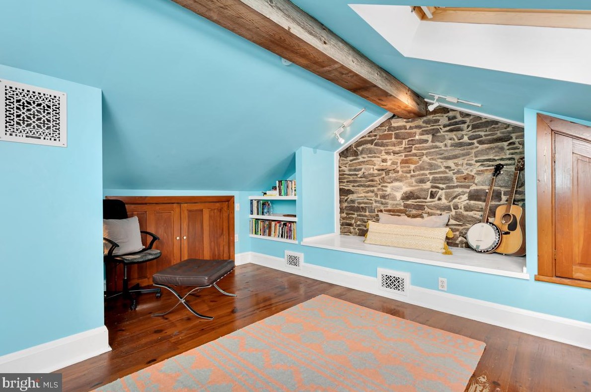 718 Pacific St, Baltimore MD  exterior