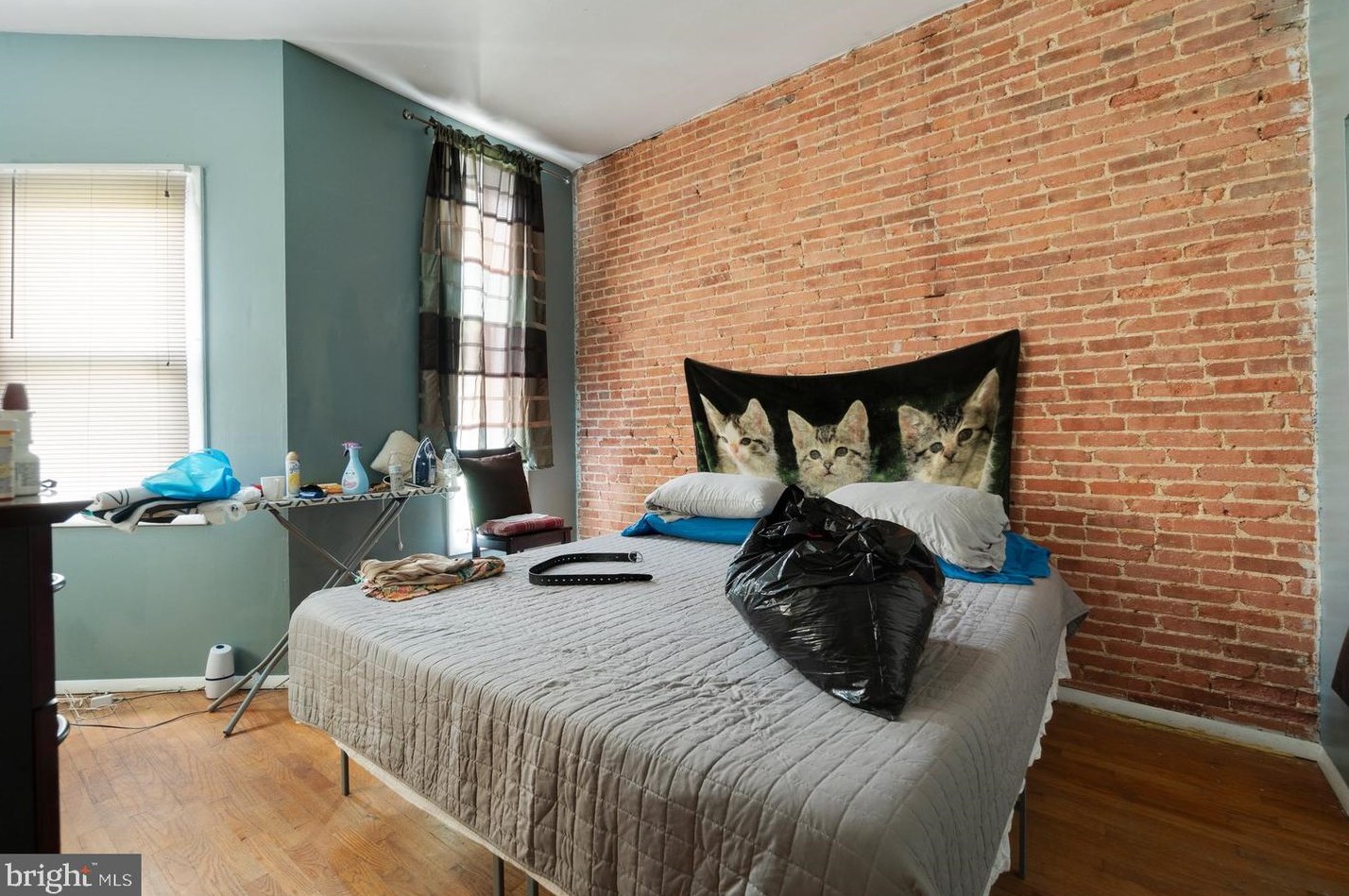 1739 Park Ave, Baltimore MD 21217-4816 exterior