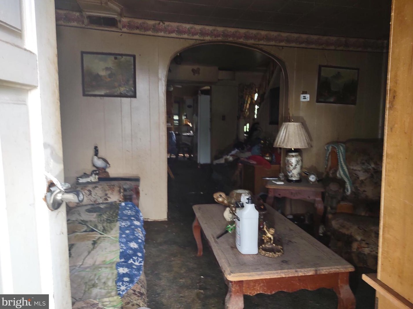 614 Maude Ave, Baltimore MD  21225-1930 exterior