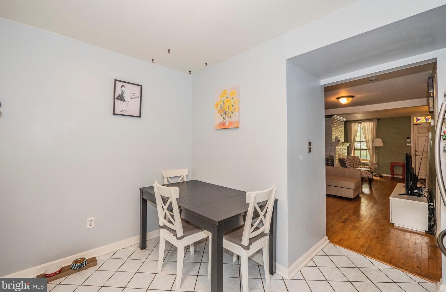 609 Fremont Ave, Baltimore MD 21217-2553 exterior