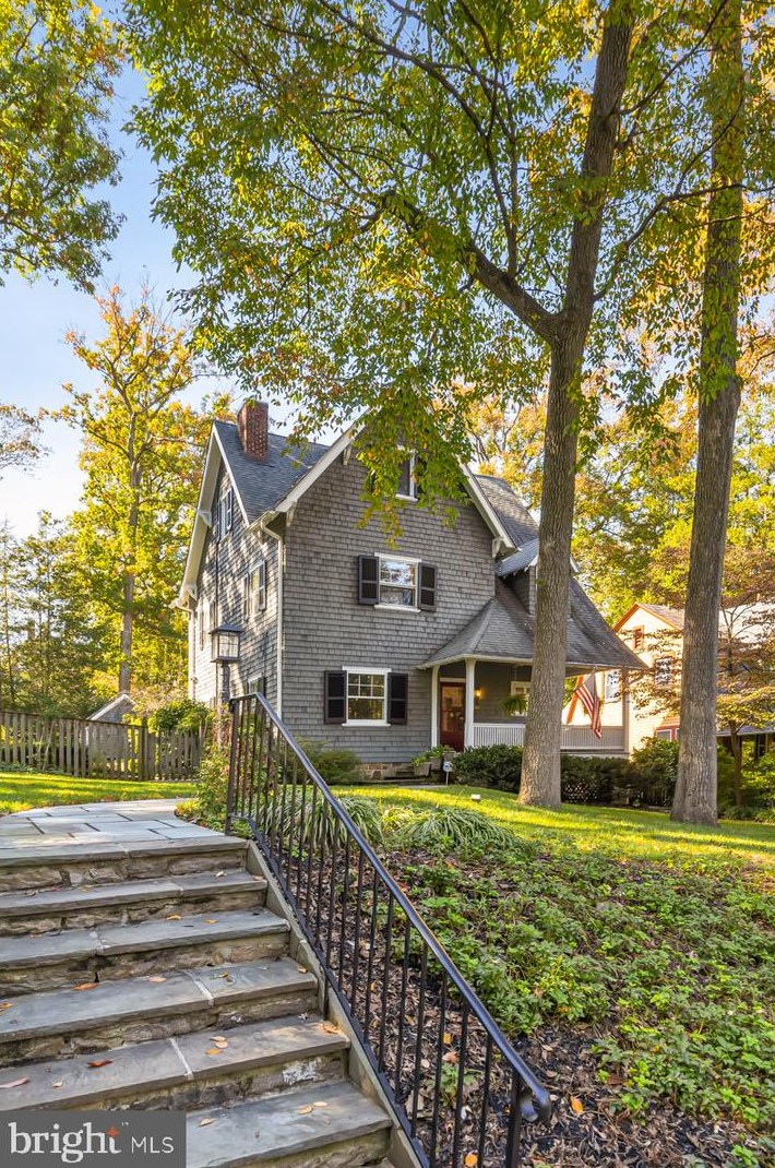 4814 Keswick Rd, Baltimore, MD 21210-2325