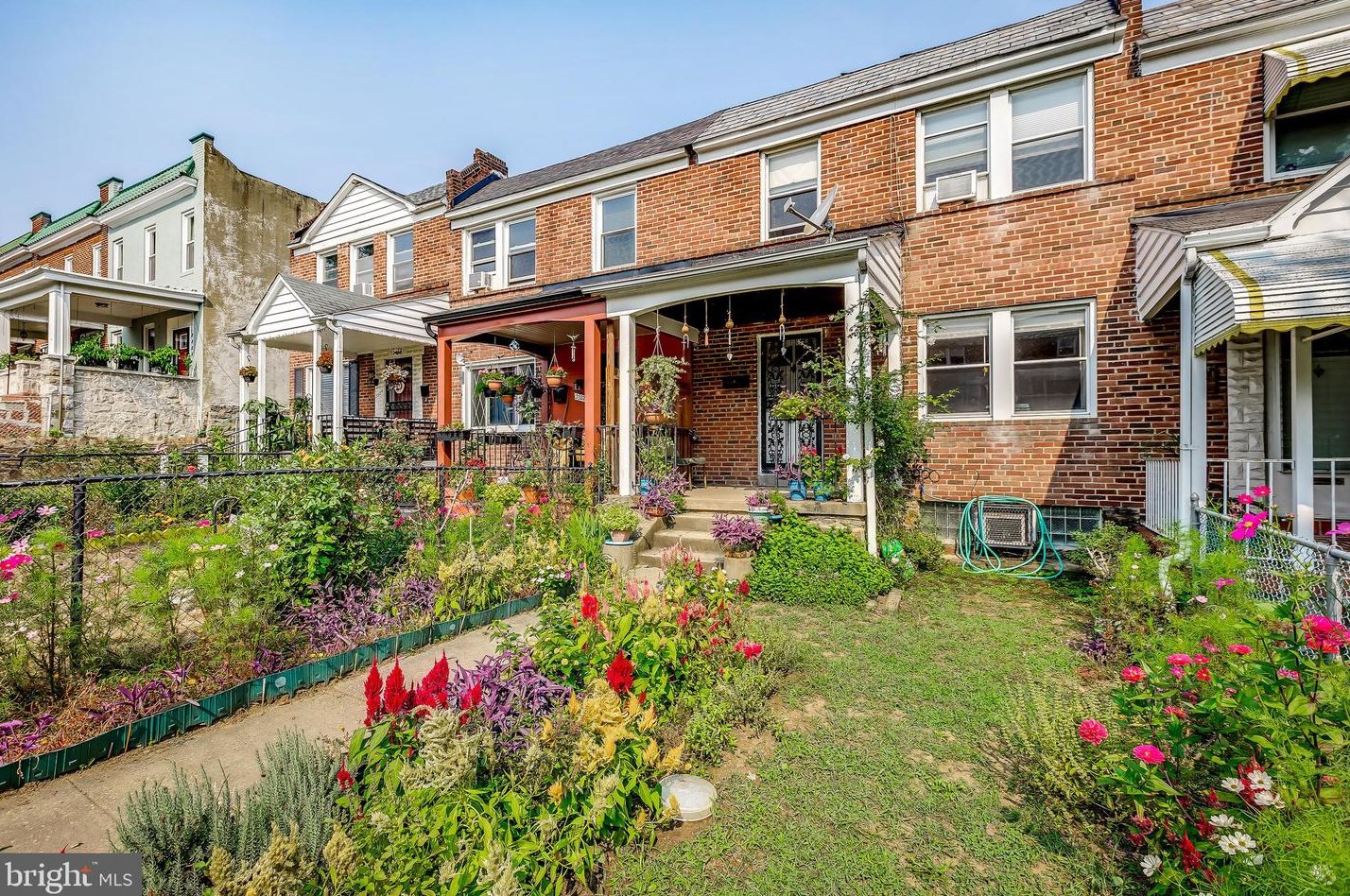 2520 Park Heights Ter, Baltimore, MD 21215-7005