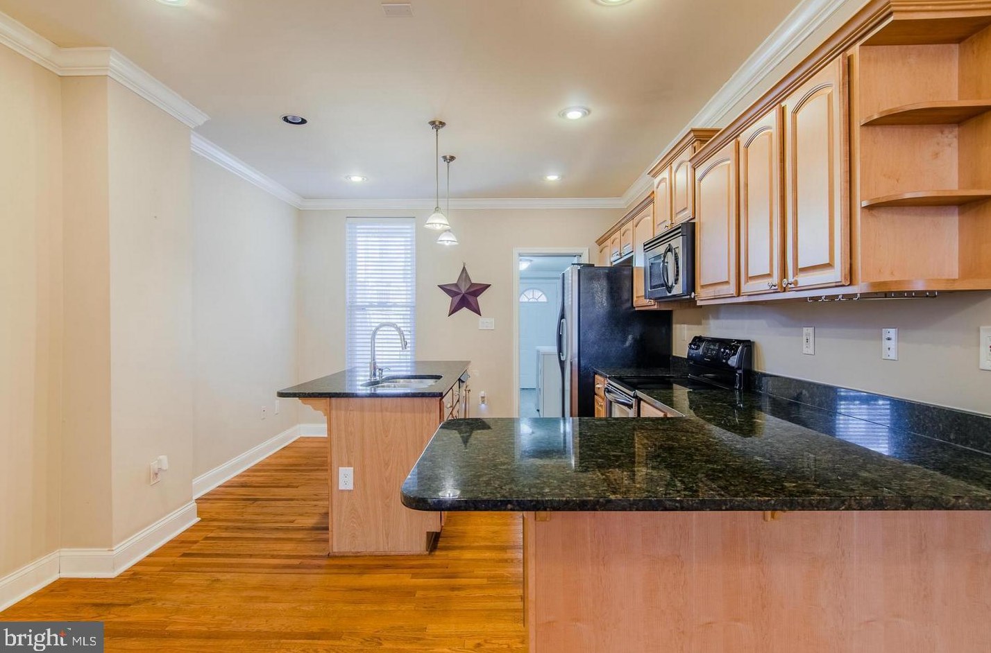 15 Linwood Ave, Baltimore MD  21224-1246 exterior