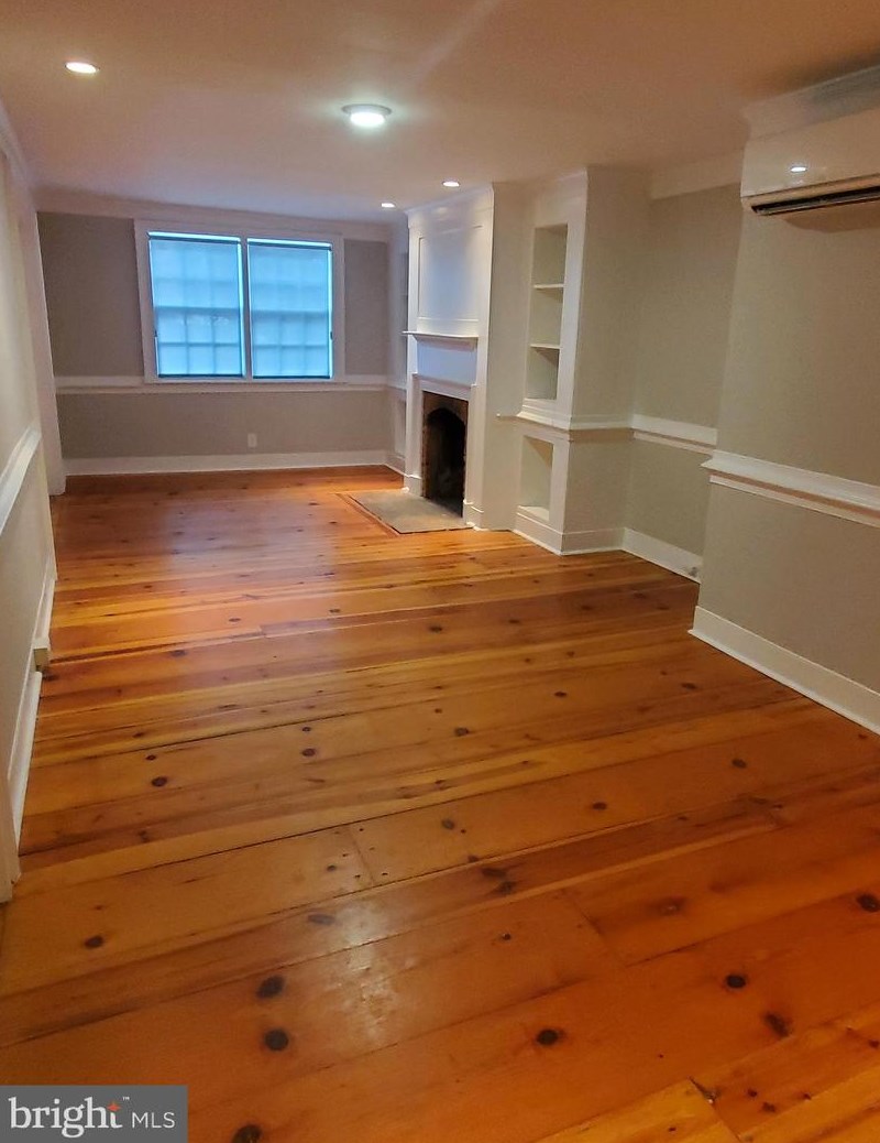 914 S Wolfe St, Baltimore, MD 21231